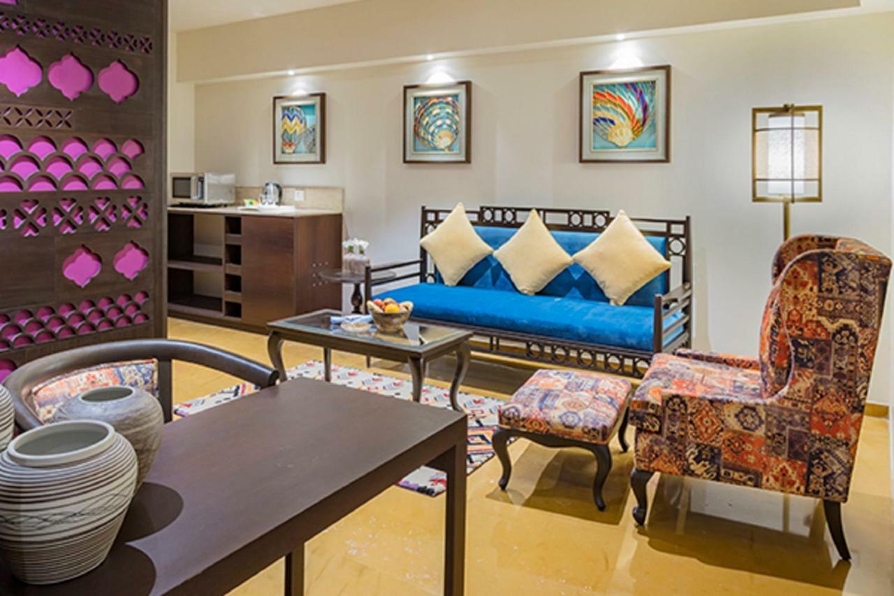 Binori A Boutique Hotel Ахмедабад Экстерьер фото